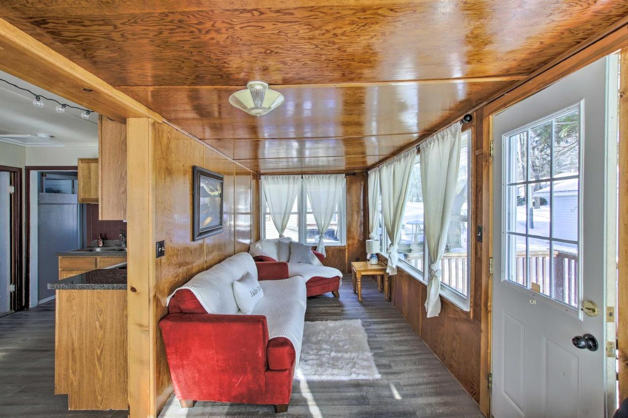 Quaint And Pet-Friendly Cabin On Shawano Lake! Екстериор снимка